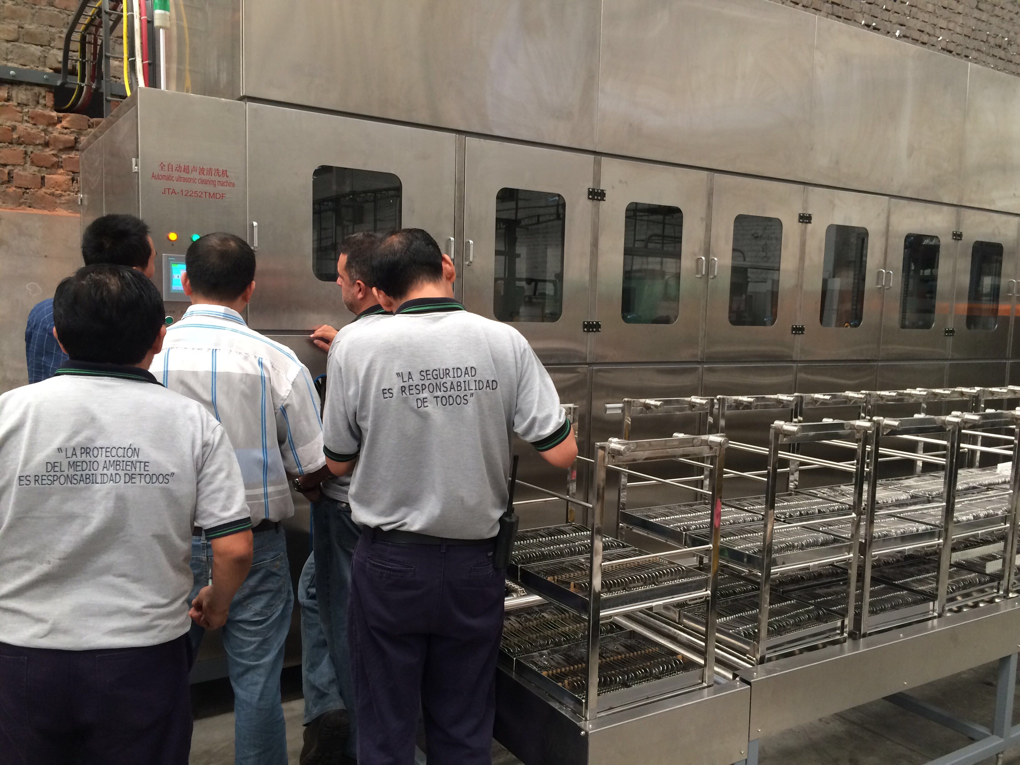 不銹鋼餐具清洗機(jī)